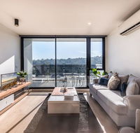 Abbortsford 2 Bed 2 Bath Mountain View Apartment - Hotel Gold Coast