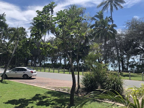 Absolute Beachfront - Hotel Gold Coast 3