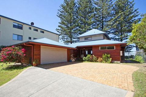 Absolute Beachfront At Hastings - Hotel Gold Coast 1