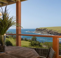 Absolute Oceanfront Cottage