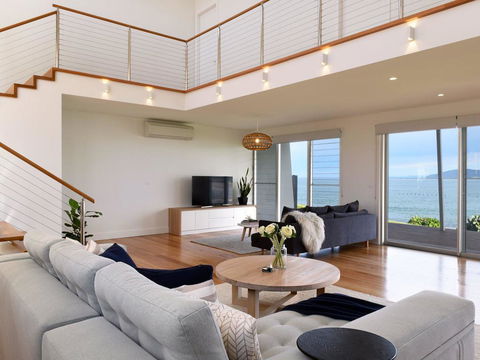 Absolute Waterfront - Hotel Gold Coast 0