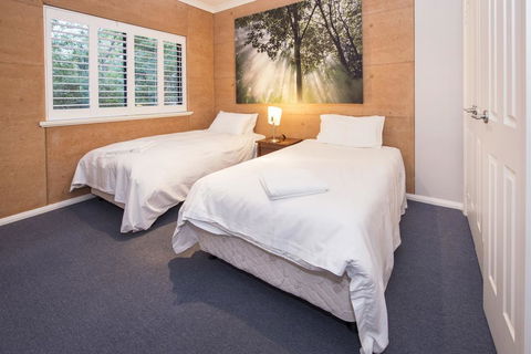 Abundance - Hotel Gold Coast 2