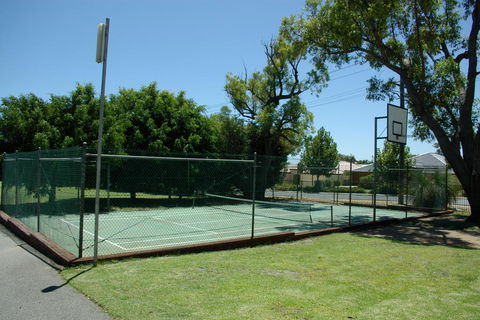 Acclaim Kingsway Tourist Park - Hotel Gold Coast 3