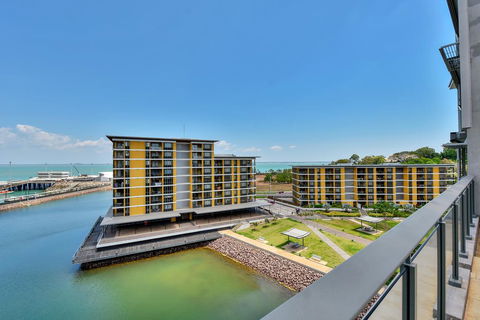 Accommodation At Darwin Waterfront - Hotel Gold Coast 0