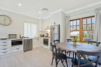 Book Maitland Accommodation Vacations Hotel Gold Coast Hotel Gold Coast