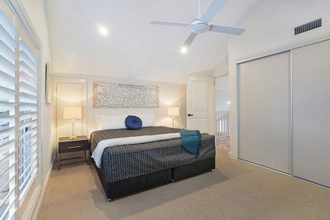 Accommodation Hunter - James Street Morpeth - Hotel Gold Coast 1