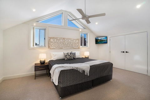 Accommodation Hunter - James Street Morpeth - Hotel Gold Coast 3