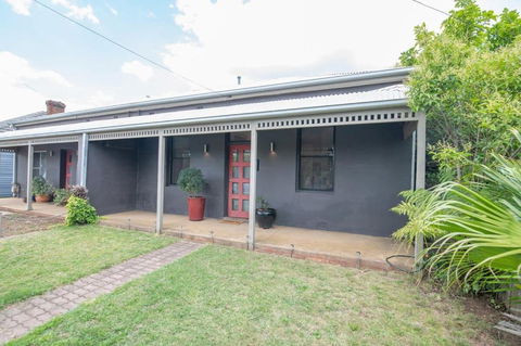 Edward Cottage - Trendy East Orange, Free Wi-Fi - Hotel Gold Coast 2