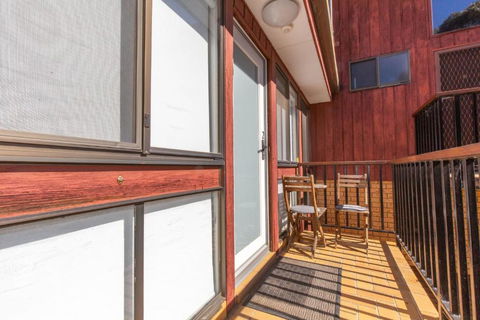 Eliza Lee 2 50 Gippsland Street - Hotel Gold Coast 4