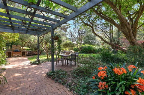 Elmwood, Your Private Garden Retreat Minutes From Berry - Hotel Gold Coast 1