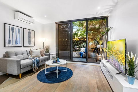 Elwood Beachside Escape - Hotel Gold Coast 4