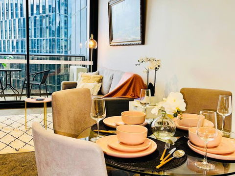 Entire Unit In Front Of Crown With Free Parking & Pool - Hotel Gold Coast 0