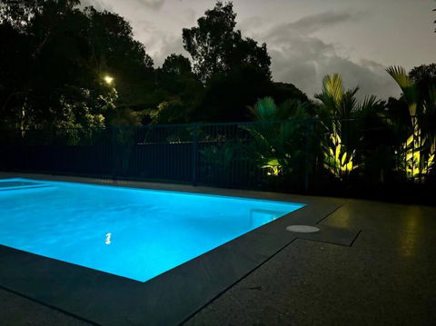 Family Friendly Tropical Oasis With Saltwater Pool - Hotel Gold Coast 0