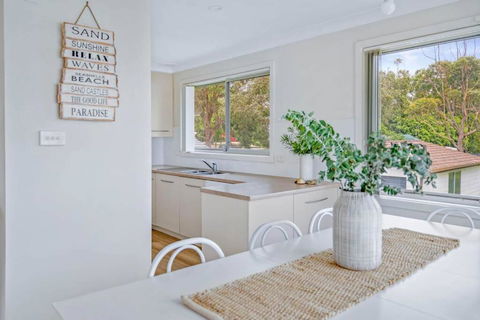 Family Tides - Old Bar Holiday Rentals - Hotel Gold Coast 4