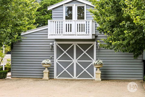 Farm Stay MAPLE Cottage At Wilindi Estate - Hotel Gold Coast 4