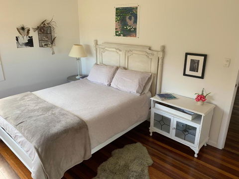 First At The Beach - Hotel Gold Coast 1