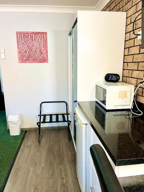 Gilgandra Motel - Hotel Gold Coast 1