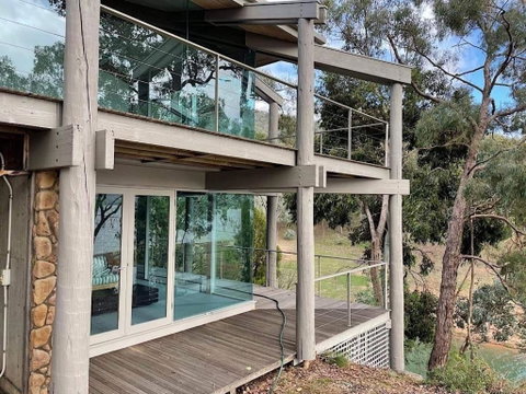 Glasshouse On The Lake - Hotel Gold Coast 3