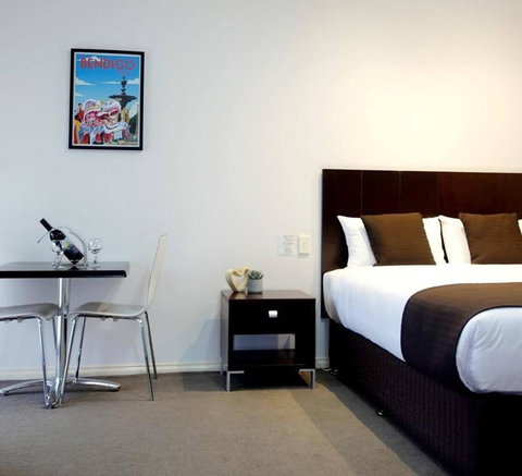 Golden Reef Motor Inn - Hotel Gold Coast 0
