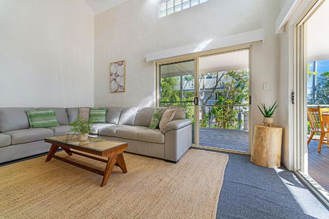 Fuller Holidays - The Rock Belongil Beach - Hotel Gold Coast 3