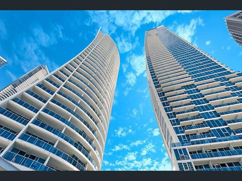 H-Residences Private Apartments - Hosted By Coastal Letting - Hotel Gold Coast 4