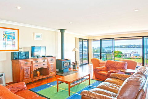 HAIS18G - Riverside Delight - Hotel Gold Coast 0