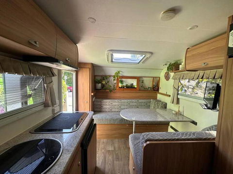 Heated Caravan With All The Trimmings - Hotel Gold Coast 2