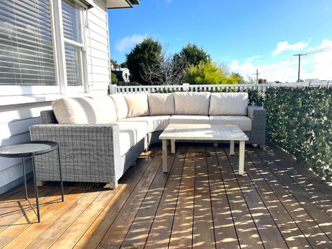 House With Forest Views - Hotel Gold Coast 2