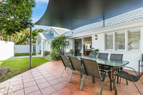 Island Living In The Heart Of Noosa - Hotel Gold Coast 1