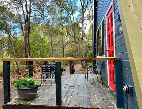 Iris At Porongurup Chalets - Hotel Gold Coast 2