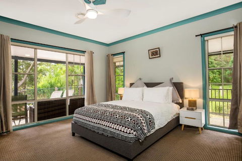 Island Retreat Pet Friendly Waterfront - Hotel Gold Coast 3