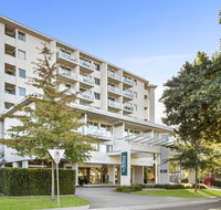 Adina Serviced Apartments Canberra Dickson - Hotel Gold Coast