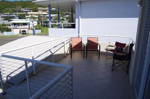 Adrift, 5B Scott Street - Hotel Gold Coast 2
