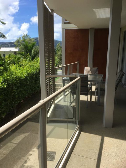 Airlie Central Apartments - Hotel Gold Coast 2