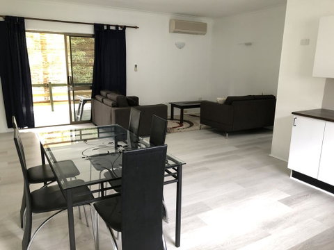 Airlie Getaway Unit 2 - Hotel Gold Coast 3