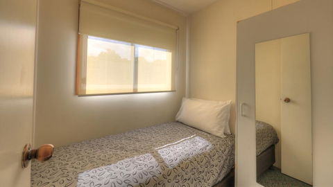 Airport Tourist Village Melbourne - Hotel Gold Coast 1