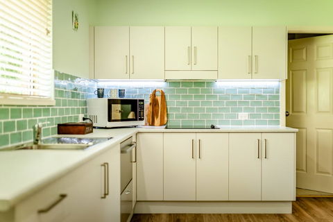 Alarks Nest Bed And Breakfast - Hotel Gold Coast 3