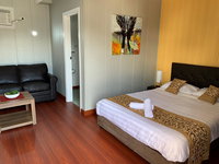 Book Finley Accommodation Vacations Hotel Gold Coast Hotel Gold Coast