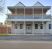 Albury Suites - Waterstreet - Hotel Gold Coast