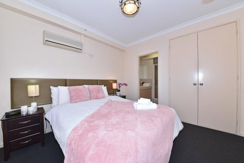 Alderney - Hotel Gold Coast 0