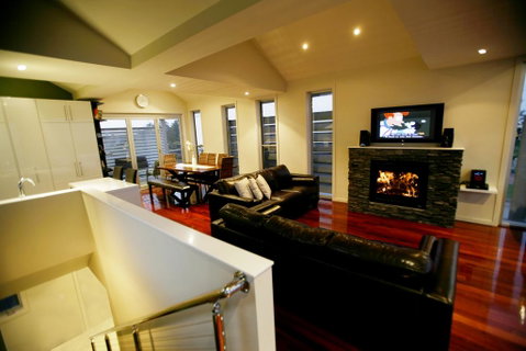 Aloha Beachfront Port Fairy - Hotel Gold Coast 2