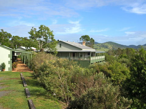 Amamoor Lodge - Hotel Gold Coast 0