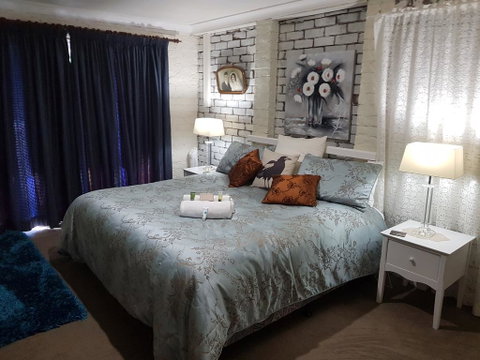 Amore Casa Tenterfield - Hotel Gold Coast 3