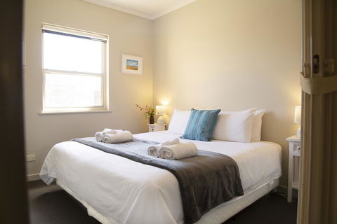 Angaston Mews - Hotel Gold Coast 2