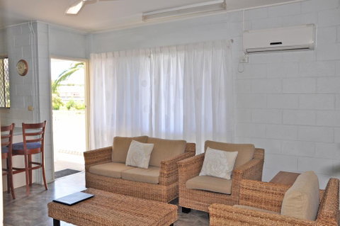 Angelwaters - Hotel Gold Coast 3