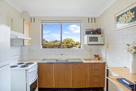Apollo Unit 14 - Hotel Gold Coast 2