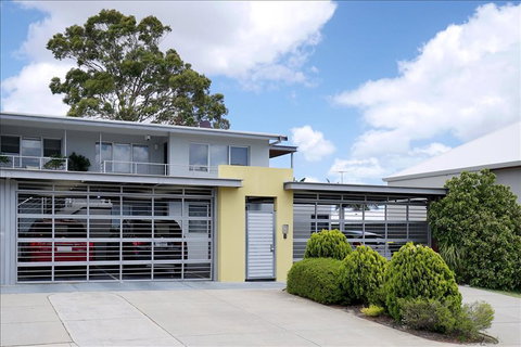 Applecross Riverside Apt - Hotel Gold Coast 1