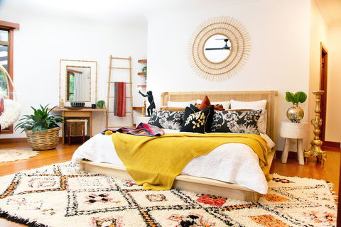 Aquila Retreat Mansion - Hotel Gold Coast 1