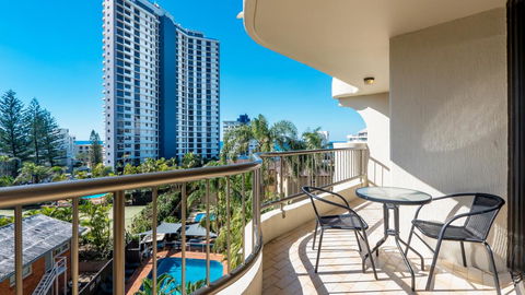 Aristocrat Apartments - Hotel Gold Coast 1
