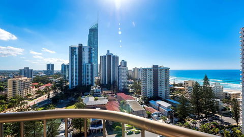 Aristocrat Apartments - Hotel Gold Coast 0
